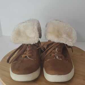 Airwalk Fur Lined Ankle Boots Booties Rust Color Women's Size 9